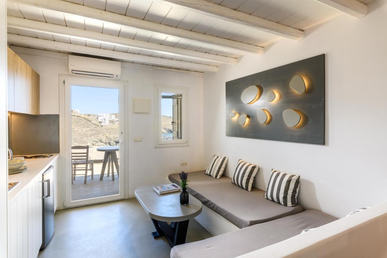Ultramare Superior Suites With Seaview Mykonos Town Extérieur photo